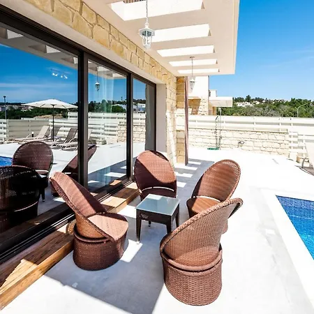 Villa Joanna * Τάλα