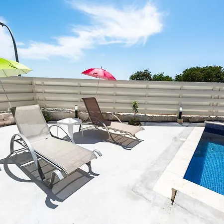 Villa Joanna Βίλα *